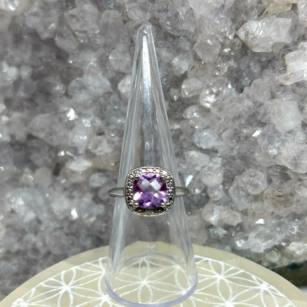 Vintage Amethyst Sterling Silver Ring